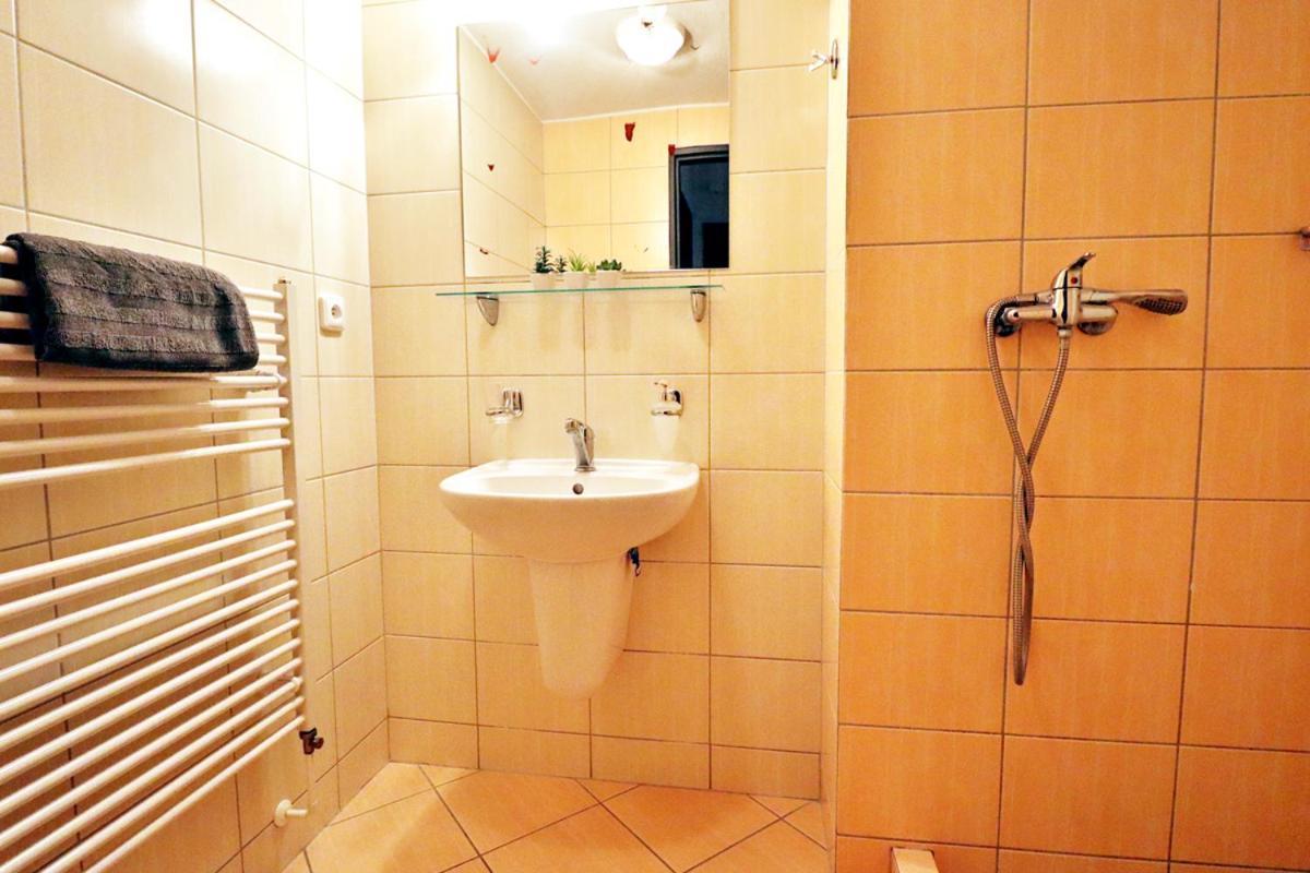 Bezmerovsky Dvur Kroměříž Екстериор снимка